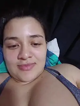 Snapshot of Liancy chatting on 05-19-26, 12:26 Liancy online show from 05-19-26, 12:26