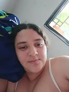 Snapshot of Liancy chatting on 07-17-26, 08:39 Liancy online show from 07-17-26, 08:39