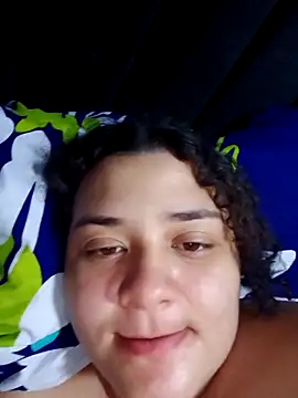Snapshot of Liancy chatting on 05-05-26, 12:46 Liancy online show from 05-05-26, 12:46