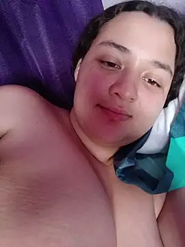 Snapshot of Liancy chatting on 06-19-26, 08:25 Liancy online show from 06-19-26, 08:25