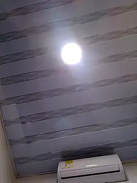 Liancy online show from 03-11-26, 01:43