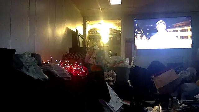 Snapshot of tongueispowerr6d9 chatting on 02-20-26, 08:55 tongueispowerr6d9 online show from 02-20-26, 08:55