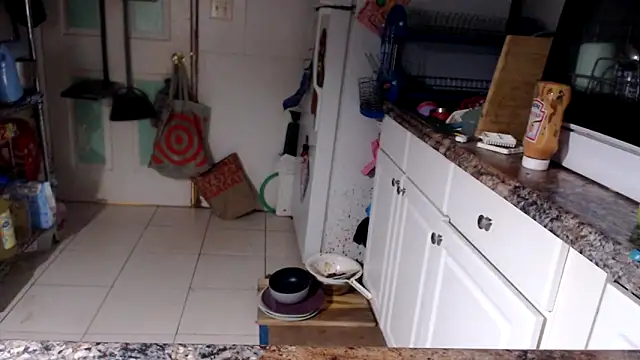 Snapshot of tongueispowerr6d9 chatting on 12-22-25, 09:53 tongueispowerr6d9 online show from 12-22-25, 09:53