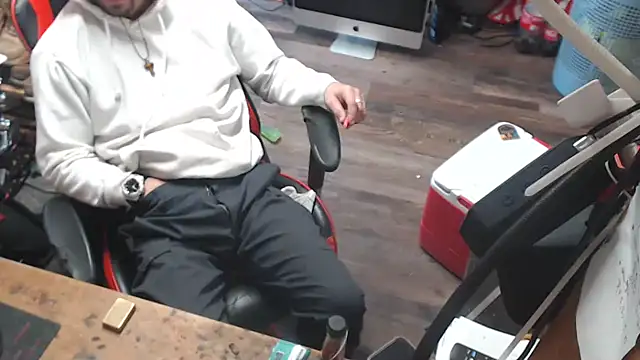 tongueispowerr6d9 online show from 04-12-26, 10:46