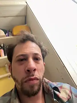 Snapshot of tongueispowerr6d9 chatting on 02-07-26, 12:18 tongueispowerr6d9 online show from 02-07-26, 12:18