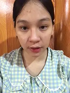 Snapshot of Chiecum chatting on 03-07-25, 02:15 Chiecum online show from 03-07-25, 02:15