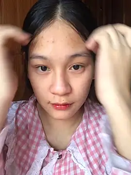 Snapshot of Chiecum chatting on 03-05-25, 01:42 Chiecum online show from 03-05-25, 01:42