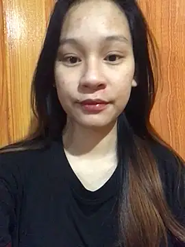 Snapshot of Chiecum chatting on 02-22-25, 10:07 Chiecum online show from 02-22-25, 10:07