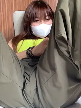 Snapshot of Hatachi_ne12 chatting on 02-27-26, 04:56 Hatachi ne12 online show from 02-27-26, 04:56