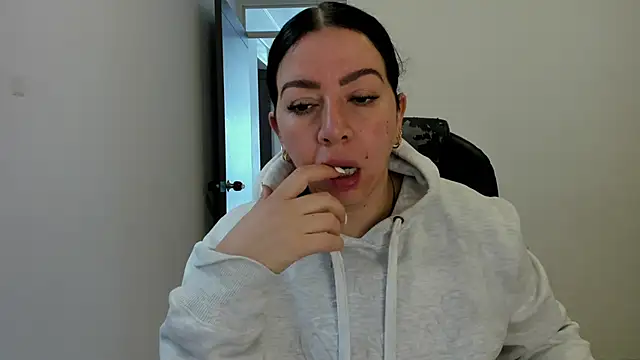 Im coco online show from 05-08-26, 12:20