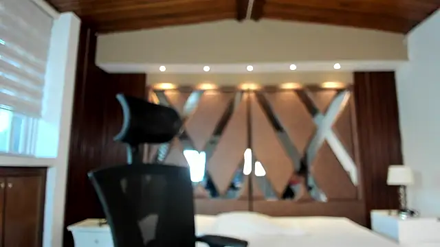 IsabellaaJoness online show from 03-19-26, 11:21