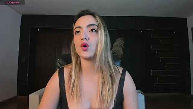 IsabellaaJoness online show from 02-05-26, 11:50