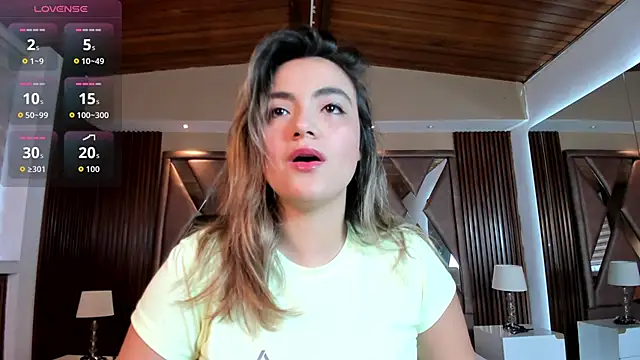 Snapshot of IsabellaaJoness chatting on 06-10-26, 11:33 IsabellaaJoness online show from 06-10-26, 11:33