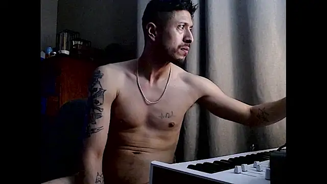 Snapshot of psil0cyb0rg chatting on 03-01-26, 01:55 psil0cyb0rg online show from 03-01-26, 01:55