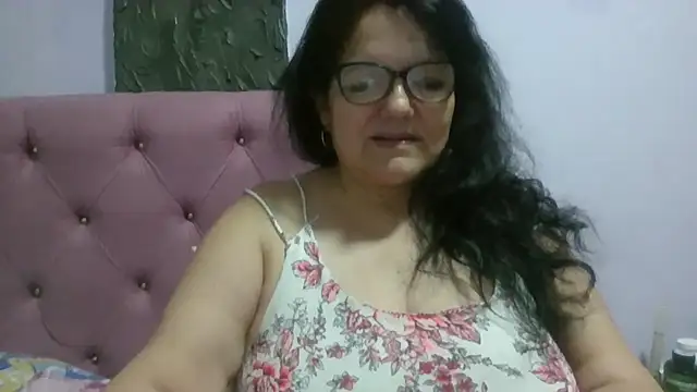 kassandra02 online show from 07-09-26, 02:23