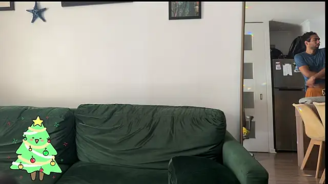 Redfloweer1 online show from 12-05-25, 12:04