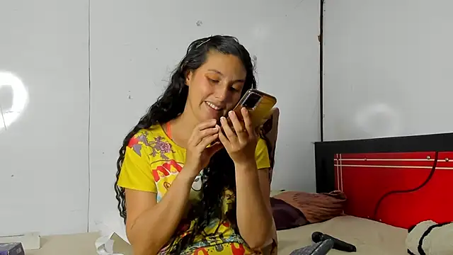 Snapshot of lauren-mark chatting on 09-19-25, 12:03 lauren-mark online show from 09-19-25, 12:03