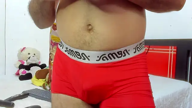 Snapshot of lauren-mark chatting on 02-28-26, 04:06 lauren-mark online show from 02-28-26, 04:06