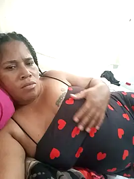 Snapshot of Arleth_Mars chatting on 04-17-26, 03:37 Arleth Mars online show from 04-17-26, 03:37