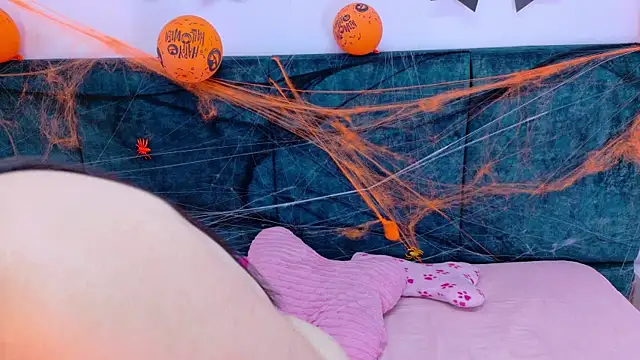 AgathaLynx online show from 11-02-25, 12:32