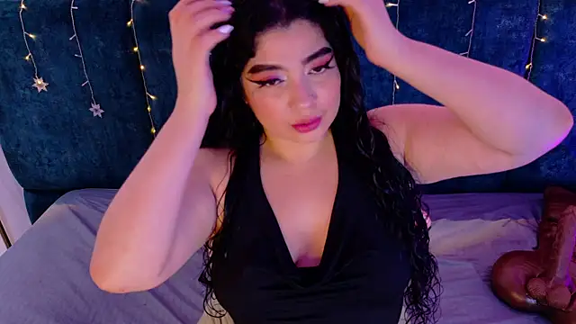 AgathaLynx online show from 12-18-25, 10:41