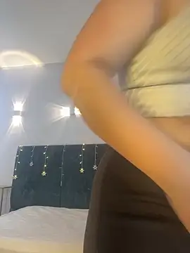 AgathaLynx online show from 12-01-25, 10:38