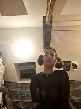 LoLa-69-X online show from 11-10-25, 10:59