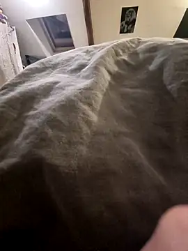 LoLa-69-X online show from 12-17-25, 07:30