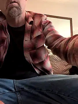 Snapshot of bibananaman chatting on 11-19-25, 02:50 bibananaman online show from 11-19-25, 02:50