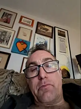 Snapshot of bibananaman chatting on 02-09-26, 02:20 bibananaman online show from 02-09-26, 02:20