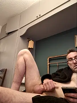 Snapshot of bibananaman chatting on 02-20-25, 08:17 bibananaman online show from 02-20-25, 08:17