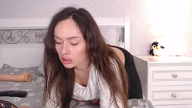 CERRUTI model online show from 02-15-25, 02:33