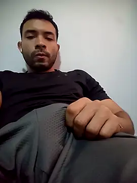 luisfer 98 online show from 12-02-25, 07:04