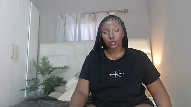 Snapshot of naughtyblackdolie chatting on 07-28-26, 12:12 naughtyblackdolie online show from 07-28-26, 12:12