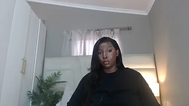 Snapshot of naughtyblackdolie chatting on 06-20-26, 11:48 naughtyblackdolie online show from 06-20-26, 11:48