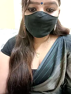 bellaqueen92 online show from 12-18-24, 09:29