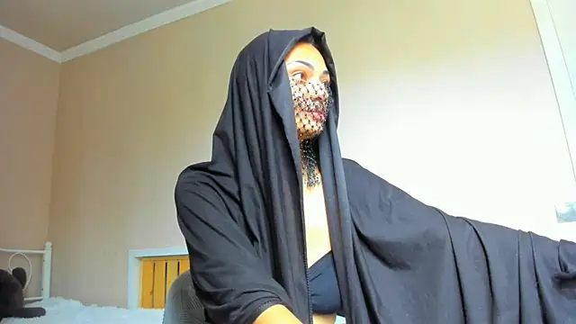 Snapshot of _cleopattra_ chatting on 06-21-26, 07:36 cleopattra online show from 06-21-26, 07:36