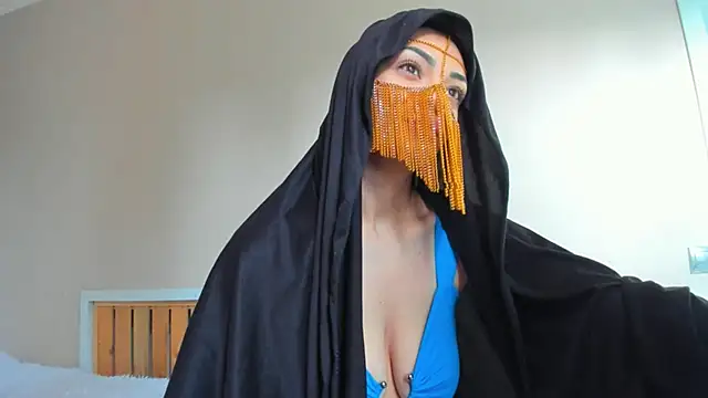Snapshot of _cleopattra_ chatting on 05-31-26, 12:38 cleopattra online show from 05-31-26, 12:38