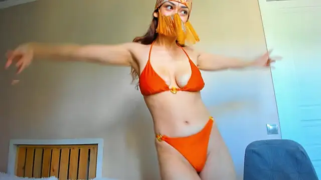 Snapshot of _cleopattra_ chatting on 06-28-26, 08:20 cleopattra online show from 06-28-26, 08:20