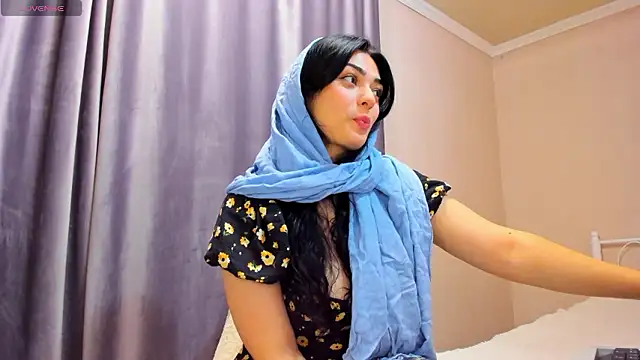 Snapshot of _cleopattra_ chatting on 12-04-24, 03:59  cleopattra  online show from 12-04-24, 03:59