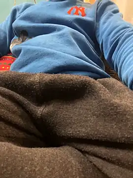 Snapshot of dreamy_lusty01 chatting on 03-15-25, 03:16 dreamy lusty01 online show from 03-15-25, 03:16