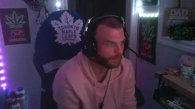 GeneralXMillyX online show from 11-10-25, 05:23