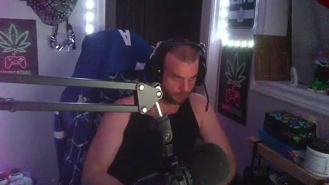 GeneralXMillyX online show from 11-03-25, 05:34