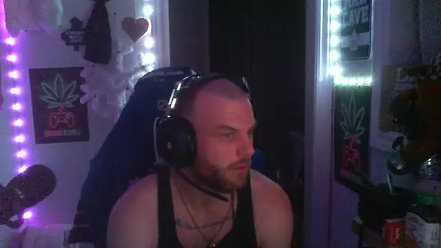 GeneralXMillyX online show from 11-17-25, 07:01