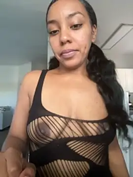 Snapshot of juicyyy323 chatting on 11-09-25, 09:19 juicyyy323 online show from 11-09-25, 09:19