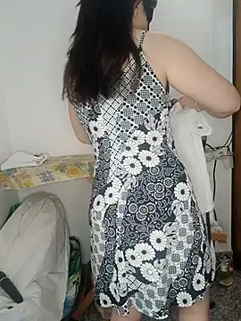 SexySweetPaola online show from 05-20-26, 06:54