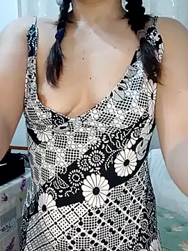 SexySweetPaola online show from 04-07-26, 09:44