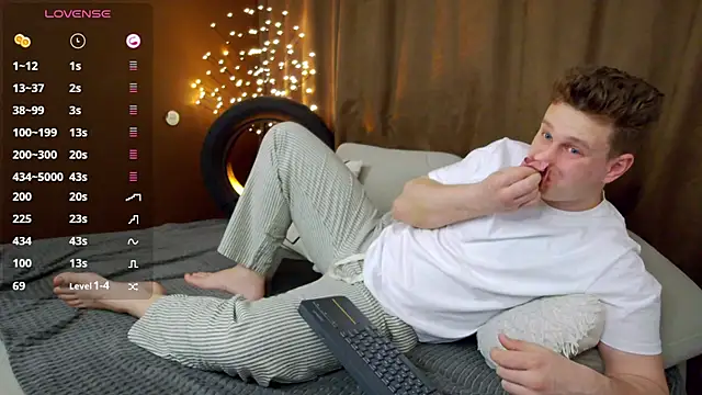 charlie smiley online show from 04-14-26, 01:10