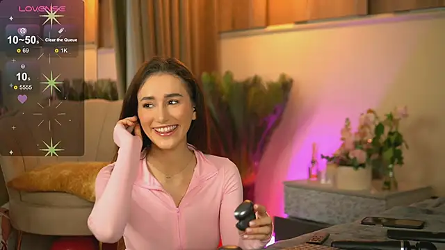 EmilyRaymont online show from 03-11-25, 10:20