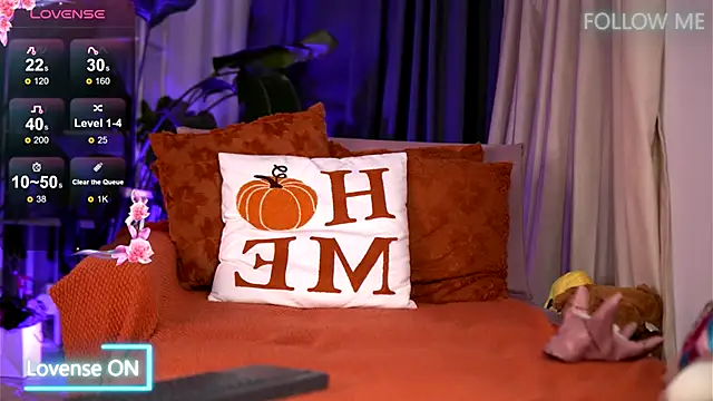 EmilyRaymont online show from 11-21-25, 03:38